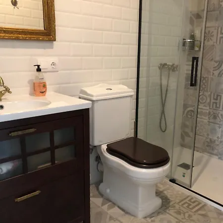 Estudios Rua Maior, 49-2a